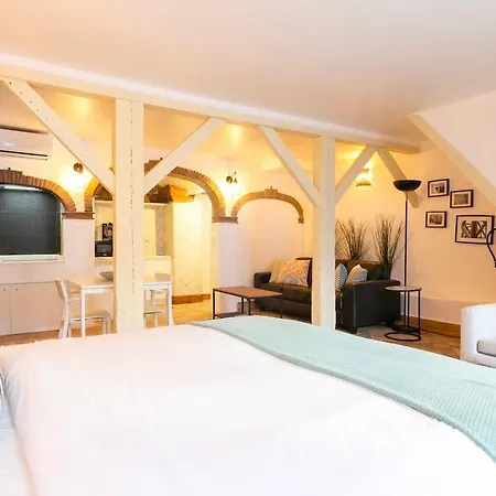 Amazing With Air Conditioner! *